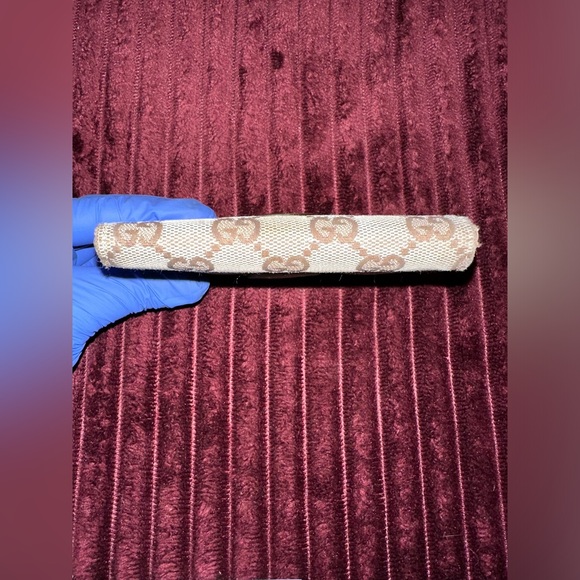 Gucci Eclipse GG Canvas Ivory Compact Wallet - Picture 12 of 13